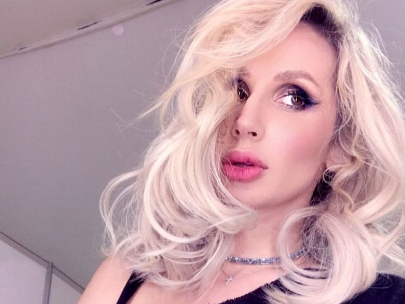 Loboda записала на відео свою доньку, коли та співала