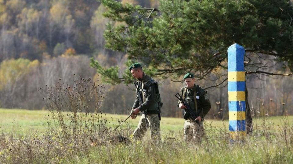 Прикордонники відстежували переміщення квадрокоптера і виявили місце приземлення