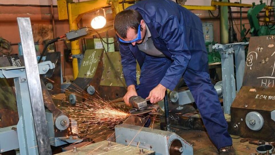У разі успішного проходження тестових випробувань завод зможе розпочати серійний випуск корпусів бронетранспортерів