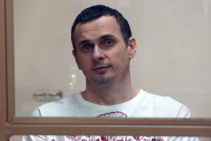 Сенцову не передають листів