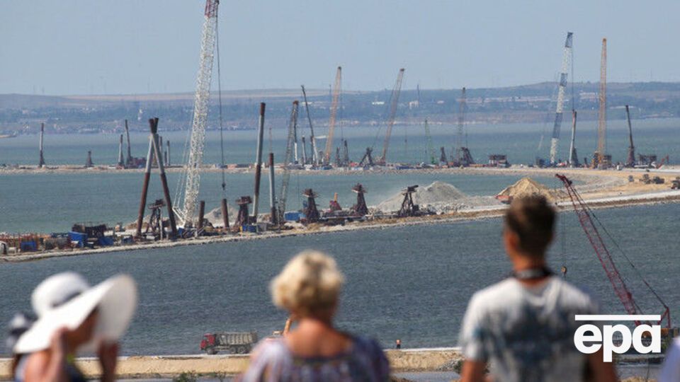 Складнощі із входженням суден в Азовське море почалися після будування Керченського мосту