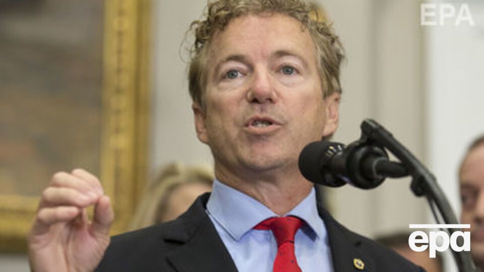 Пол перебуває в Москві, де проводить переговори з російськими високопосадовцями