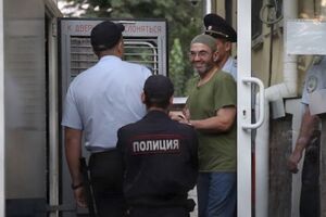 Окупанти продовжили арешт фігурантам "Хізб-ут Тахрір"