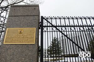 У посольстві РФ заявили, що "санкційна машина США набирає обертів"