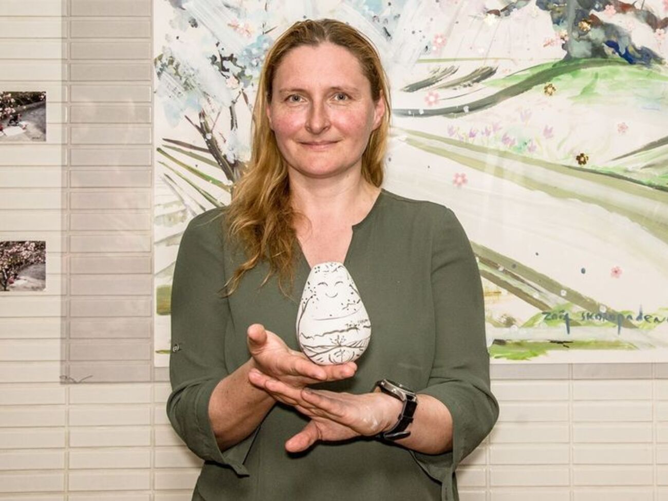 По прилету из Киева в Париж первым тебя встречает наряд вооруженного французского спецназа с фразой: покажите паспорт