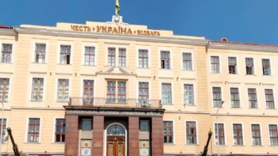 Руководство академии планирует сделать такой курс доступным и для женщин