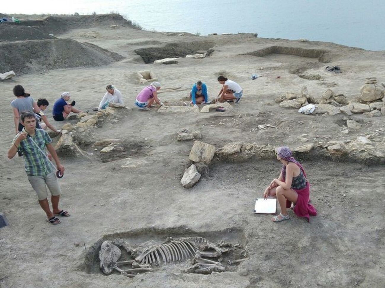 Российские археологи проводят раскопки в Крыму