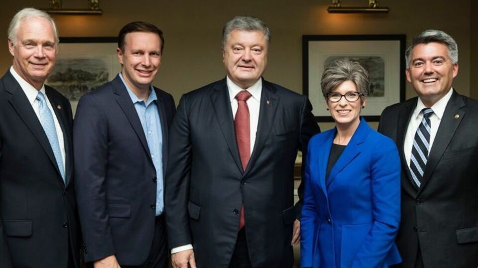 Порошенко: Обсудили угрозы для энергетической безопасности Европы