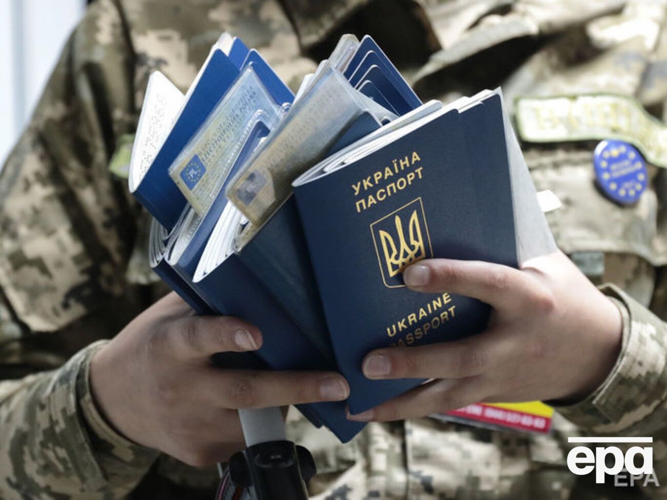 С прошлого года Украина получила право безвизового въезда в 34 страны
