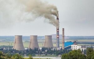 За даними "Донбасенерго", нафтококс за своїм складом ідентичний антрациту найвищої якості за винятком вмісту сірки