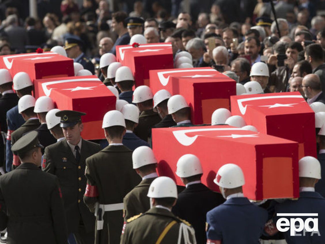 29 військових загинули внаслідок вибуху в центрі Анкари 17 лютого 2016 року
