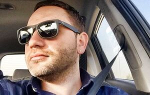 Бонен оставил прощальное сообщение в Facebook