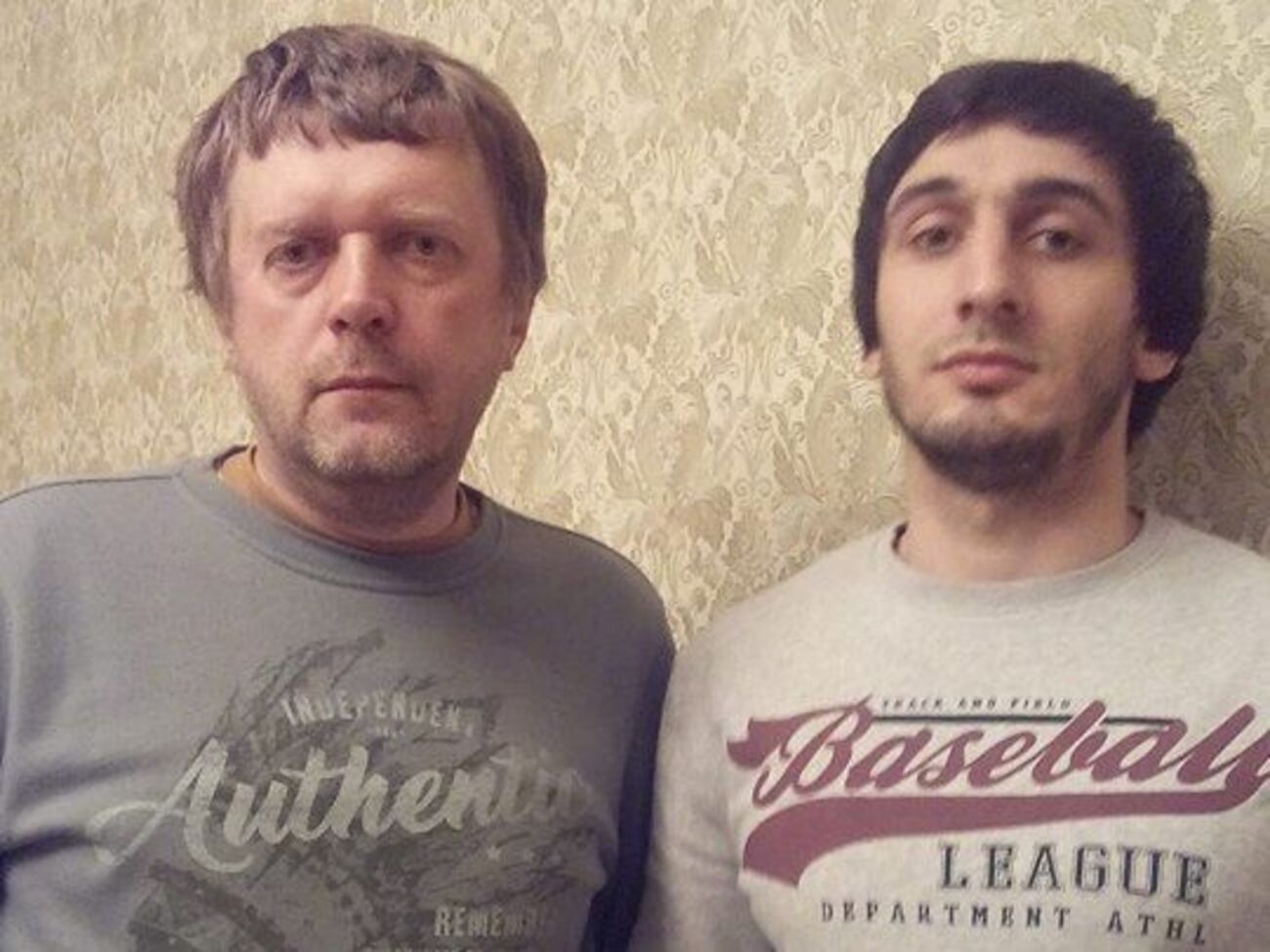 В "Комитете против пыток" сообщили, что впереди предстоит "огромнейшее дело" о пытках Хамхоева (справа)