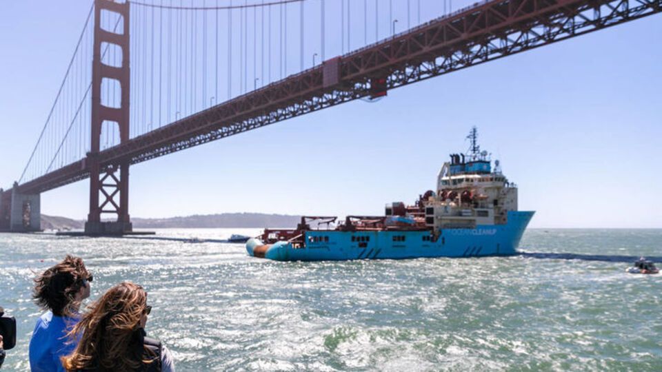 Ocean Cleanup залучила $30 млн благодійного і краудфандингового фінансування для збору пластику в океані