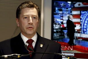 Волкер: Організація виборів – нелегітимна дія сама собою