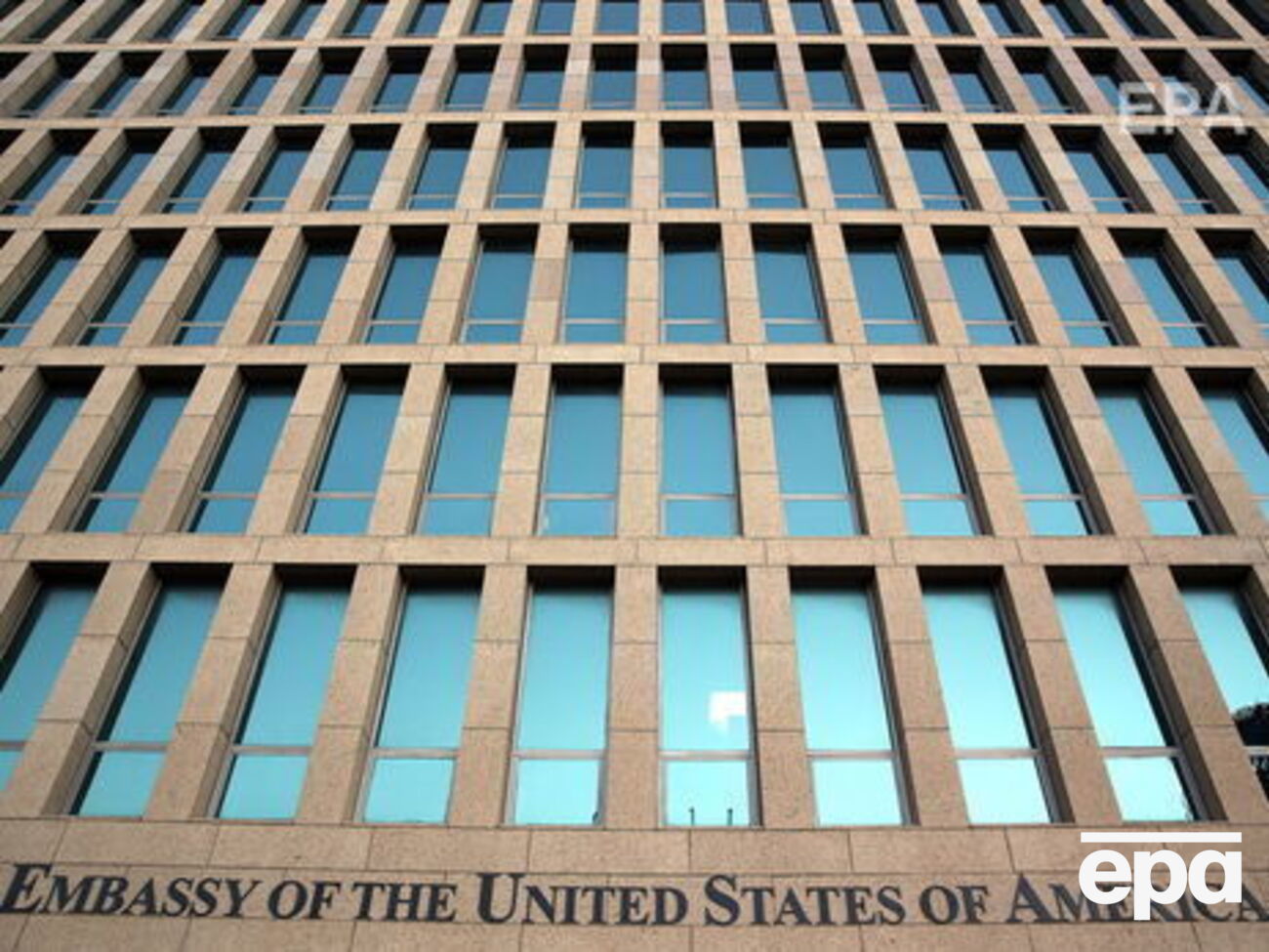 У США продовжують розслідування нападу на посольство Росії на Кубі