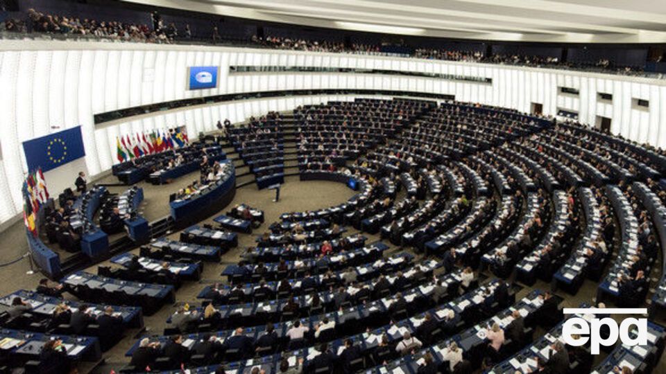 Европарламент поддержал резолюцию по Венгрии