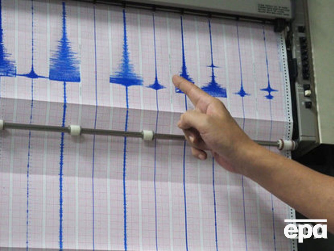 Очаг подземных толчков находился на глубине 40 км