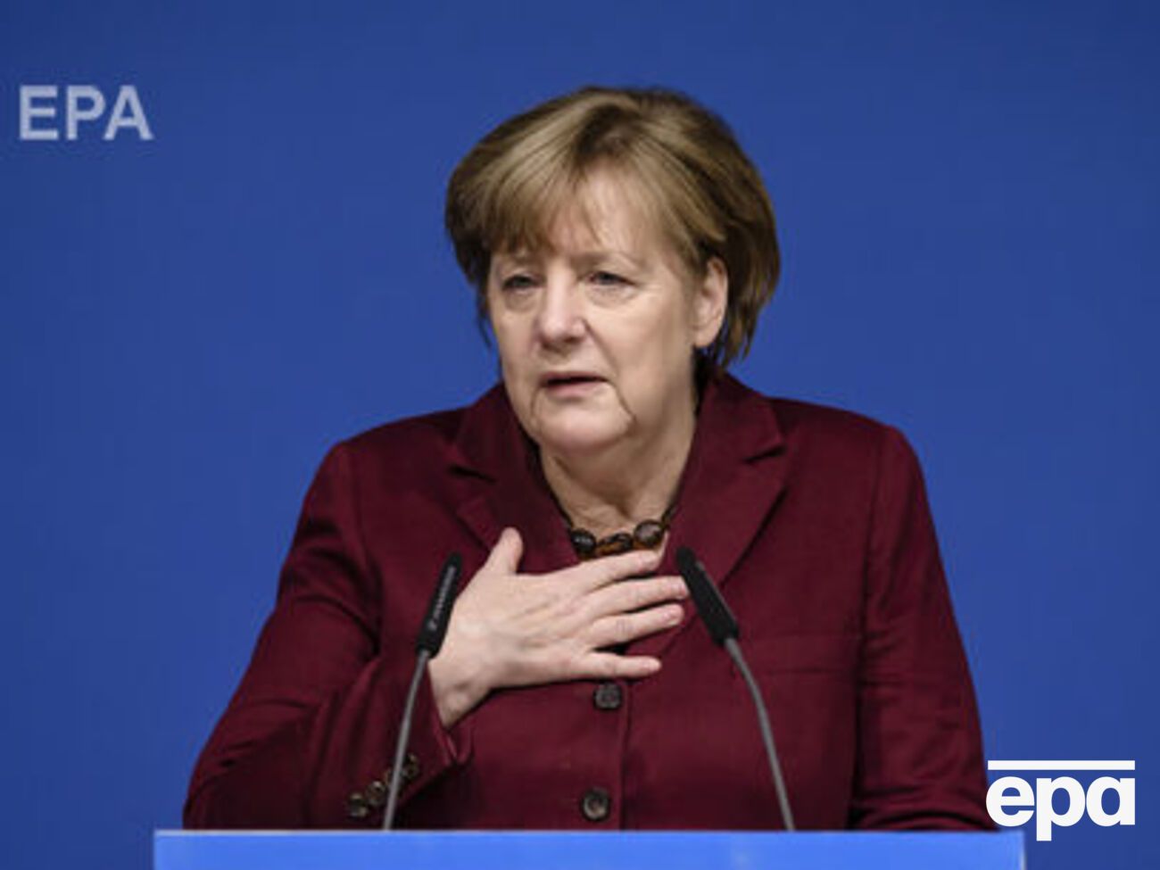Меркель: Німеччина не може не втручатися в таку ситуацію