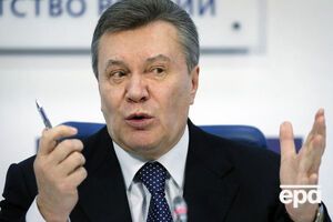 В Оболонском райсуде Киева рассматривают дело по обвинению Януковича в госизмене