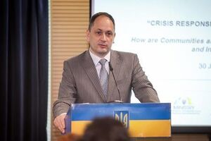 Черниш сказав, що супутникові знімки потрібні, щоб відстежити ситуацію із "Кримським титаном" у динаміці