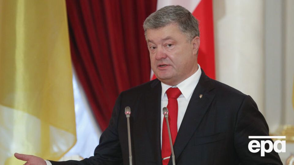 Порошенко: 10 млн людей дали відповідь усім, хто намагався применшити значення безвізу