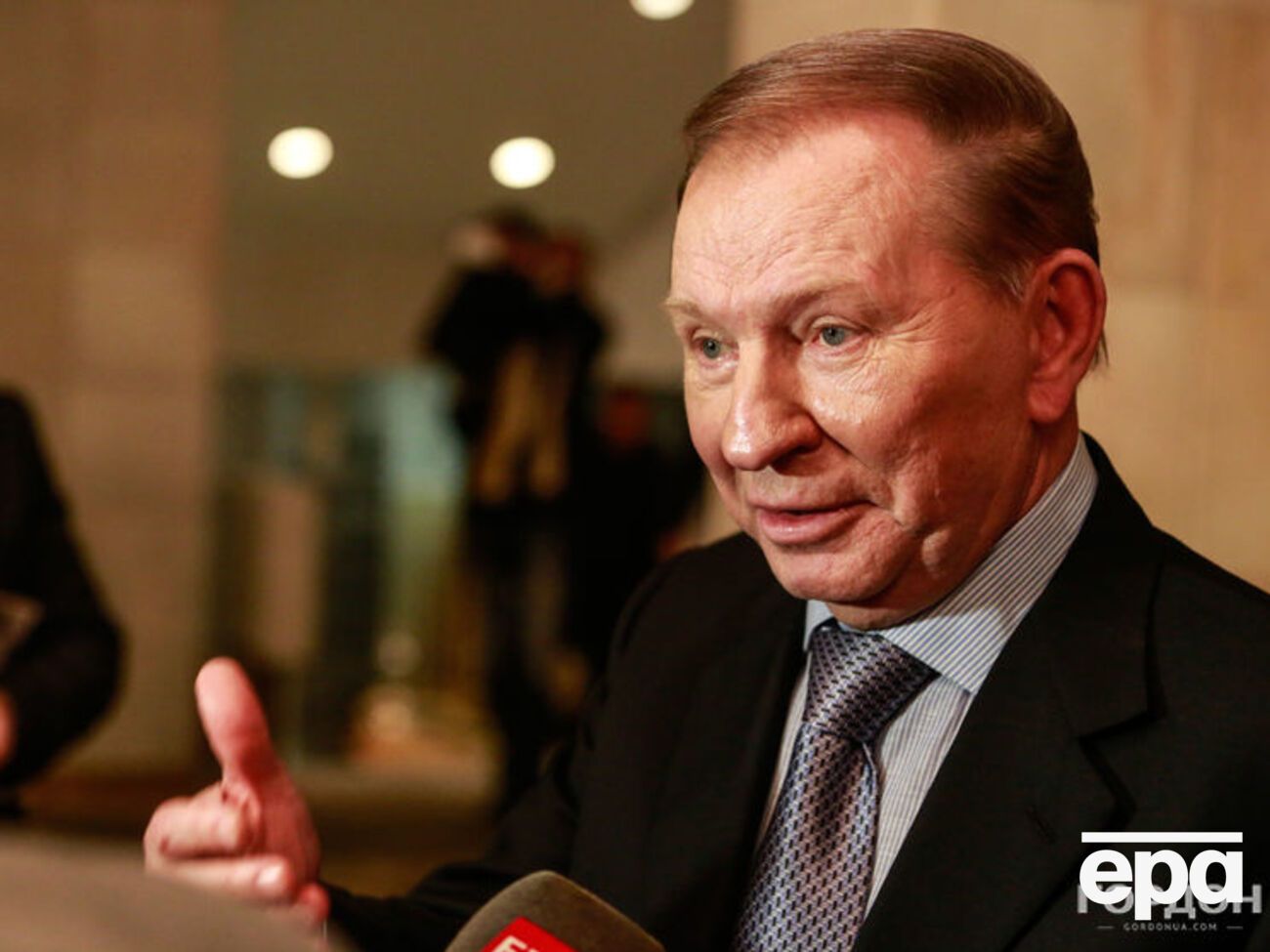 Кучма заявив про необхідність проведення переговорів у нормандському форматі