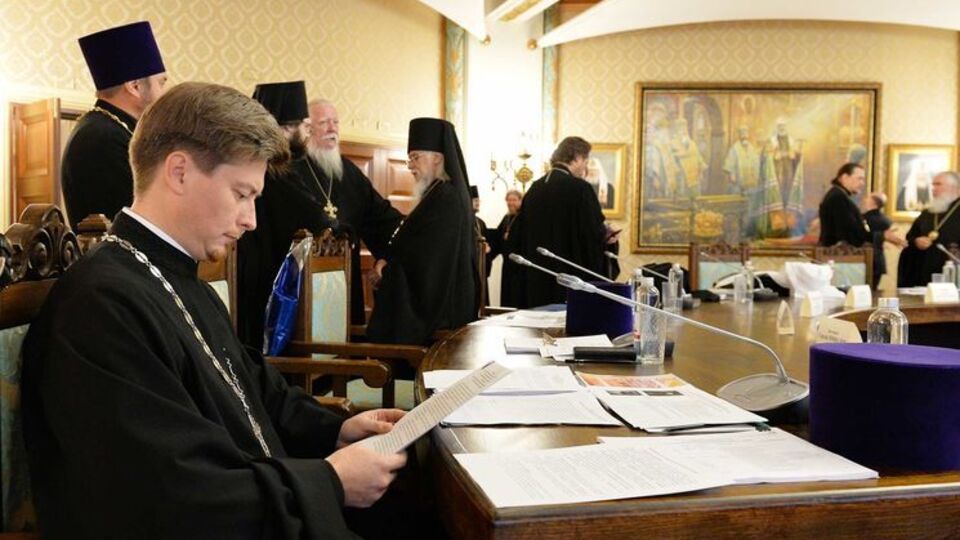 РПЦ собрала заседание Синода