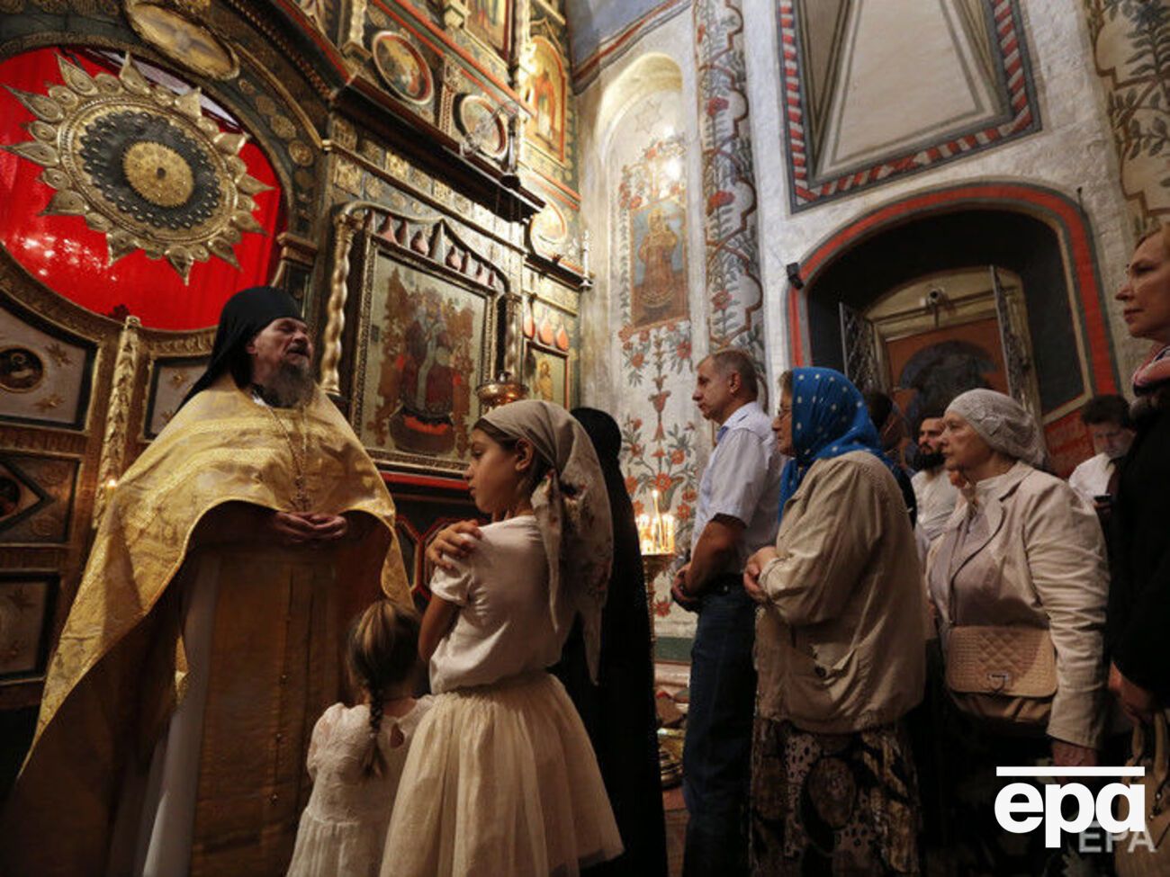 Руководителю РПЦ разрешили называться патриархом, отметил Иов