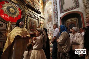 Керівнику РПЦ дозволили називатися патріархом, зазначив Іов