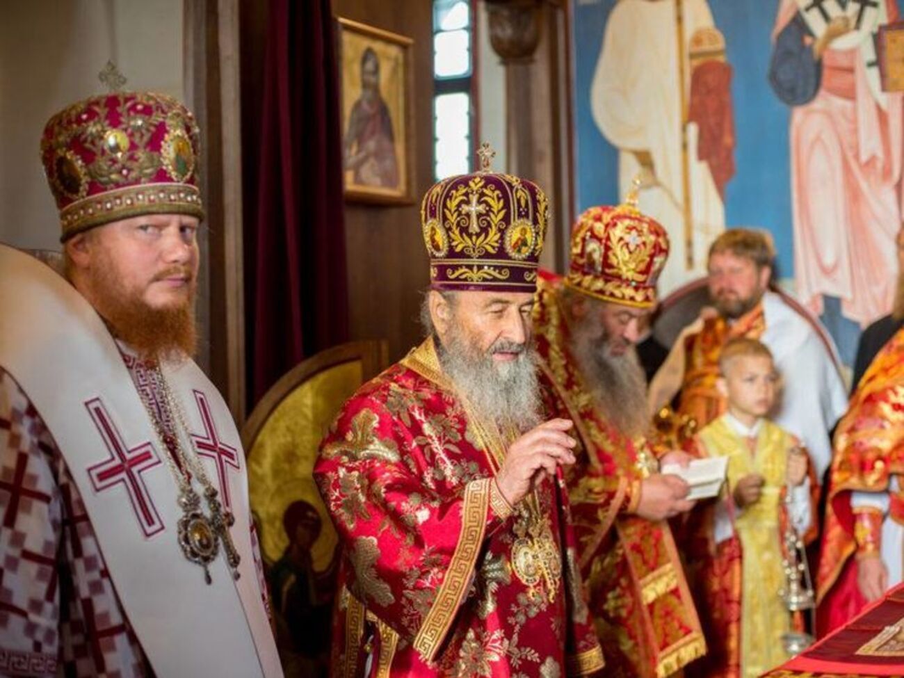 УПЦ МП должна называться Русской православной церковью, считает Зоря