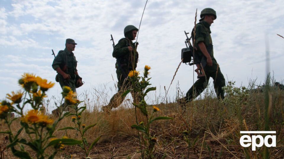 Боевики задерживают рядовых граждан на неопределенный срок