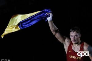 На кону поединка будут стоять пояса Усика по версиям WBC, IBF, WBO и The Ring