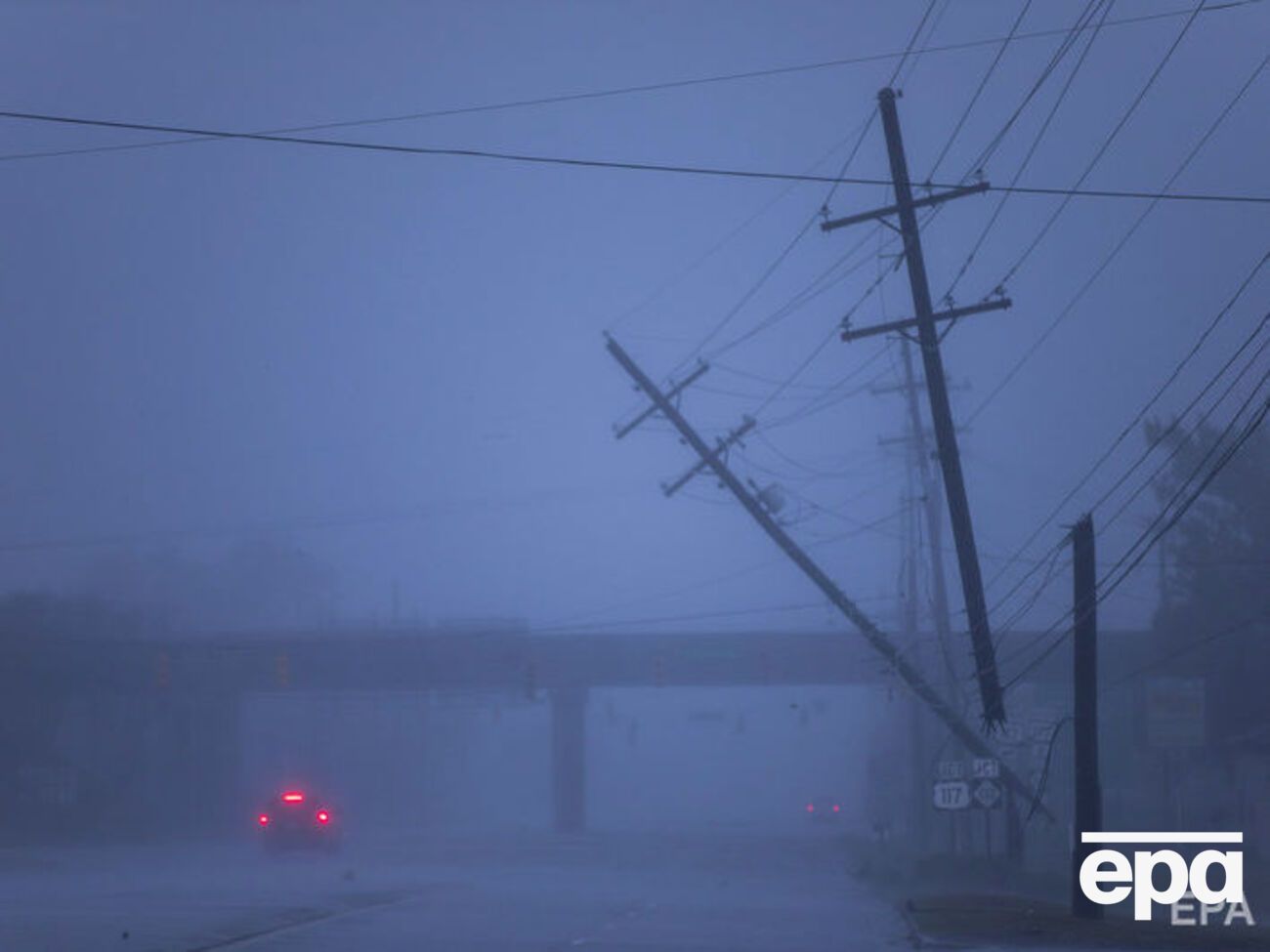 "Флоренс" бушует на восточном побережье США