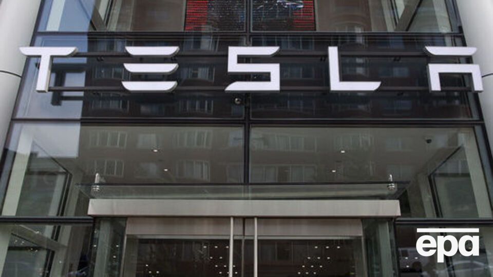 Маск хоче, щоб відремонтовані автомобілі Tesla були кращими, ніж до аварії