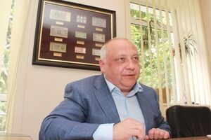 Климкин отметил, что получил информацию о кибератаках во время встречи с экзархами Вселенского патриарха Варфоломея
