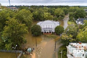 Значительные территории в штате Северная Каролина затоплены