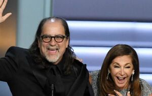 Вейс публично предложил возлюбленной стать его женой