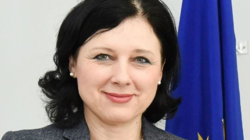 Йоурова настаивает на том, что представители власти Украины должны получить доступ к Сенцову