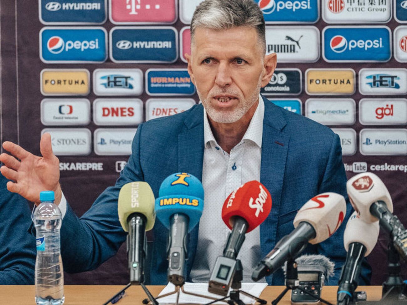 Шилхави готуватиме команду Чехії до матчів у Словаччині та Україні