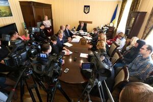 У Запорізькій області затримали двох депутатів місцевих рад, яких підозрюють у трудовій експлуатації
