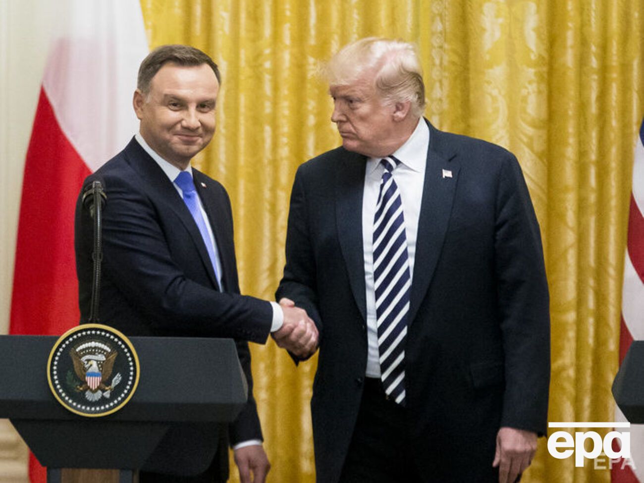 Дуда предложил президенту США назвать американскую военную базу в Польше "Форт Трамп"