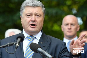 Порошенко: Пам'ятаєте, скільки каменів у мене кидали, коли я твердо стояв на позиції впровадження мовних квот на українському радіо?