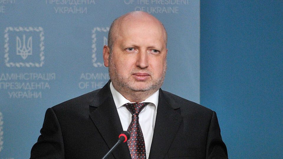 Турчинов зустрівся з Лєснік