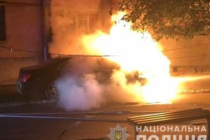 Стельмащук заявив, що його машина відновленню не підлягає