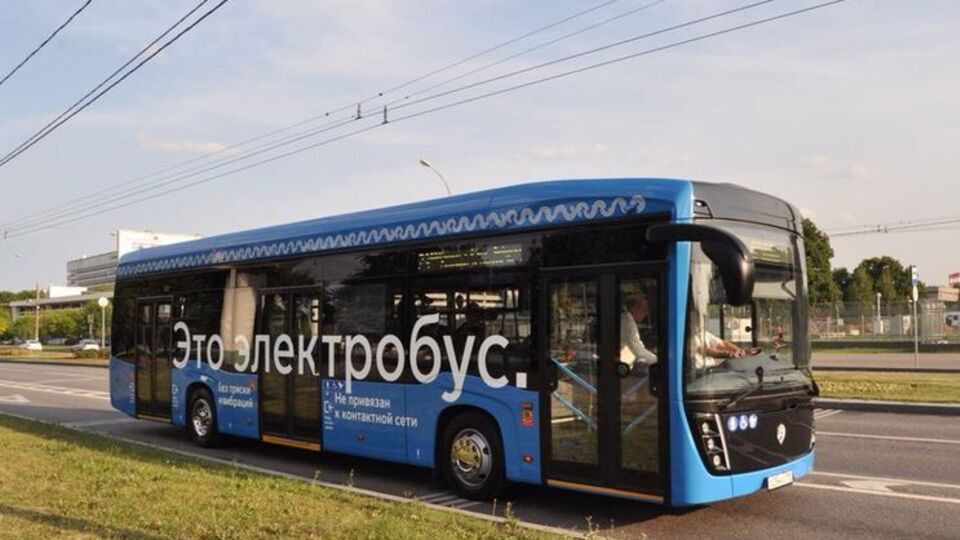 Электробус "КамАЗ" заглох на маршруте с пассажирами