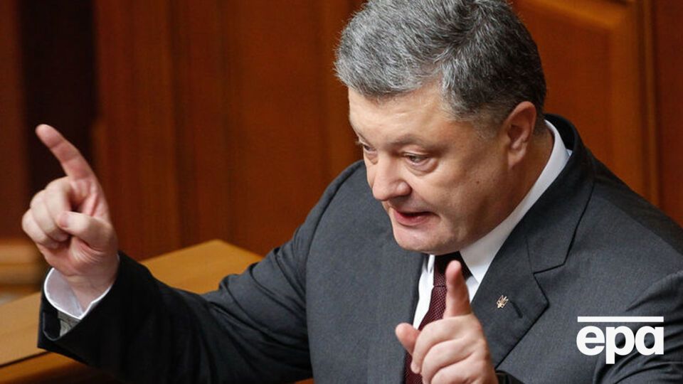 Порошенко нагадав про проблему масштабної еміграції з країни
