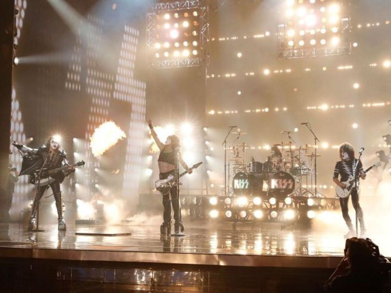 Kiss: Ми прощаємося з вами нашим найбільшим шоу