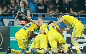 Гравці "Астани" святкують взяття воріт "Динамо" в компенсований час