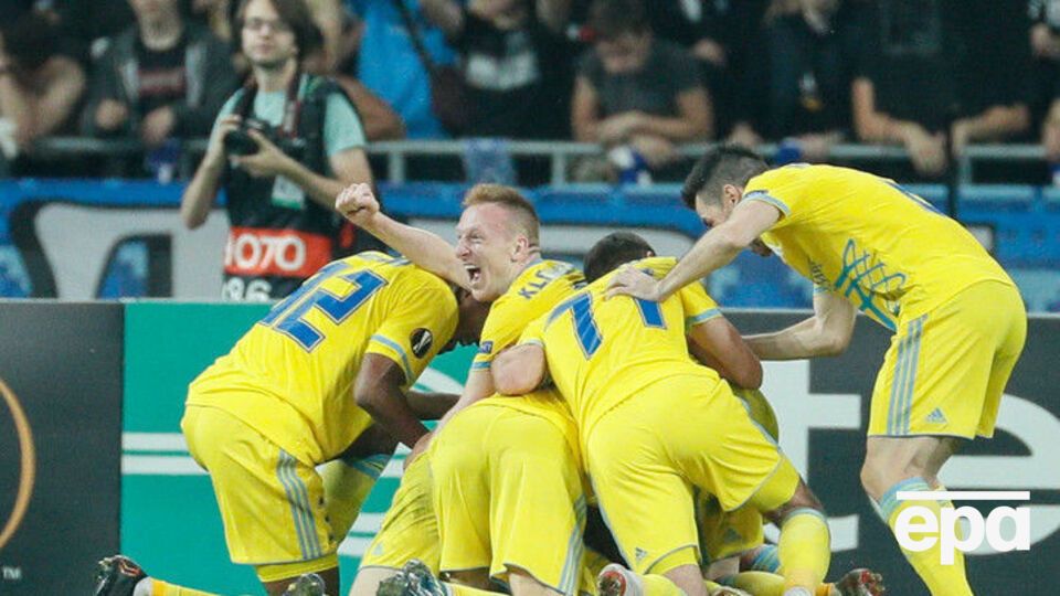 Гравці "Астани" святкують взяття воріт "Динамо" в компенсований час